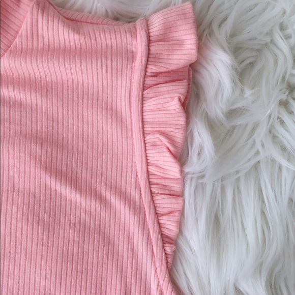 Tresics High Neck Ruffle Crop Top - Picture 2 of 3